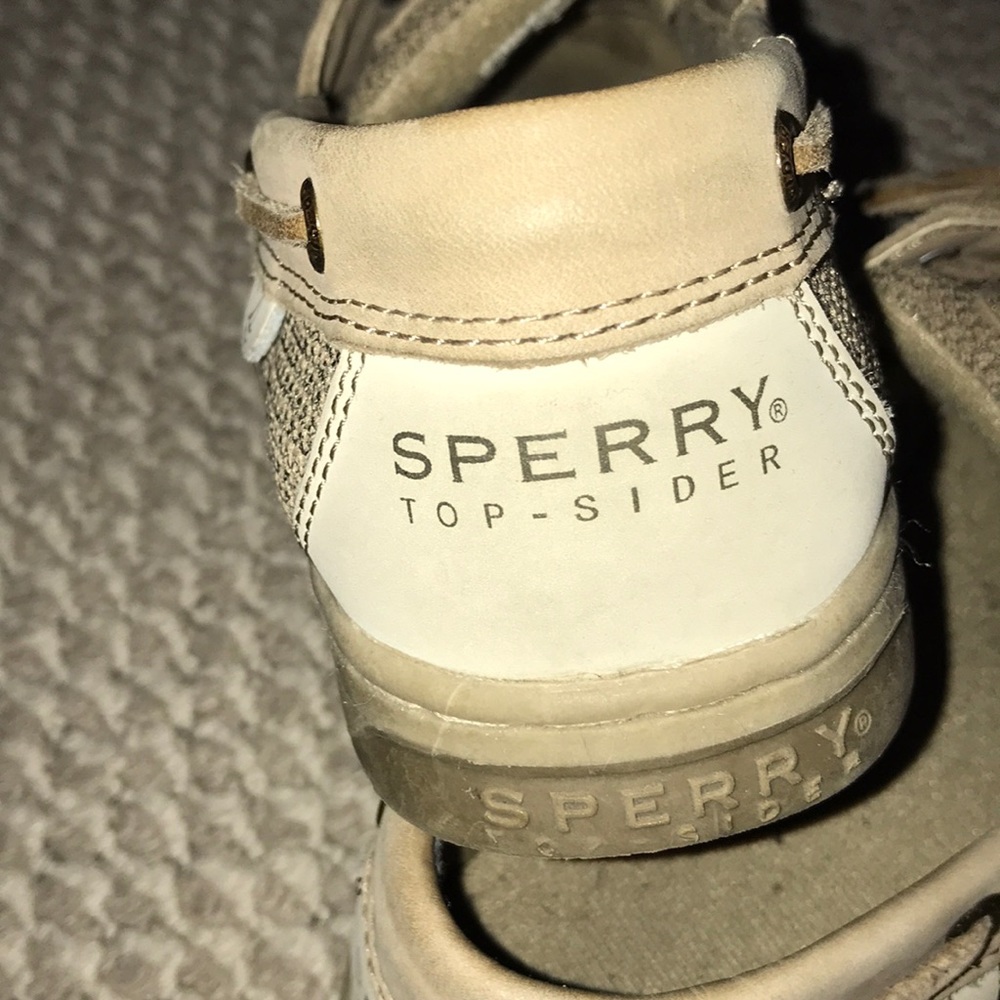 Sperry's - Picture 3 of 4